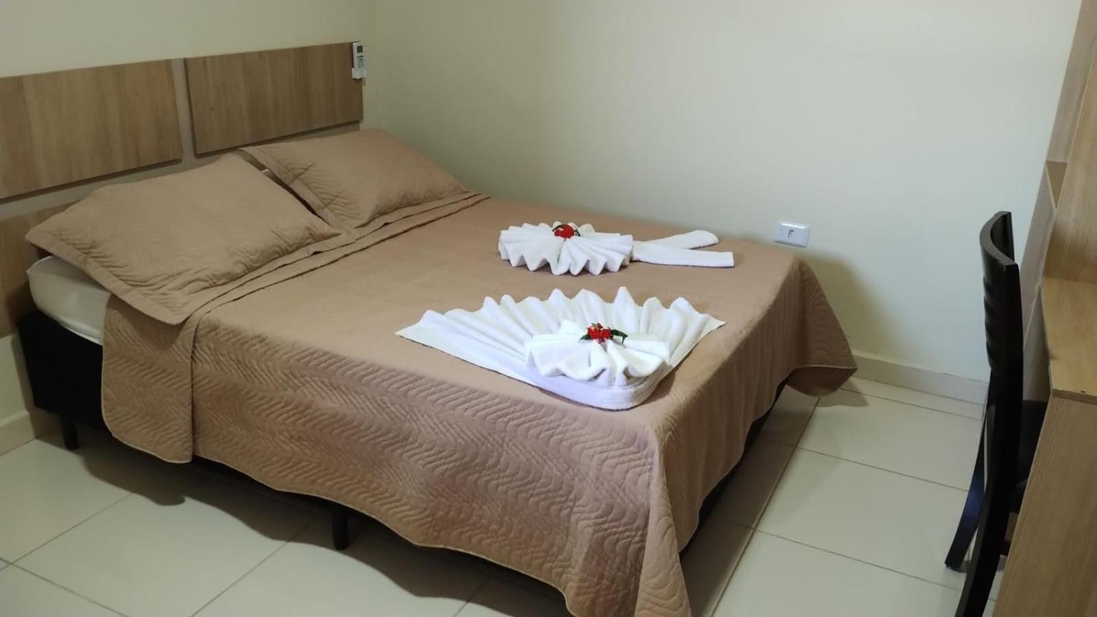 Attriun Hotel Guarulhos Exteriör bild